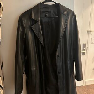 Forever 21 Faux Black Leather Trench Coat
NWOT
Small